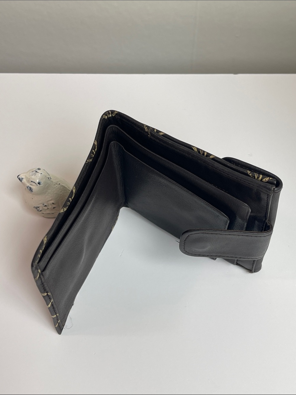 Longchamp Leather Wallet - Picture 13 of 16